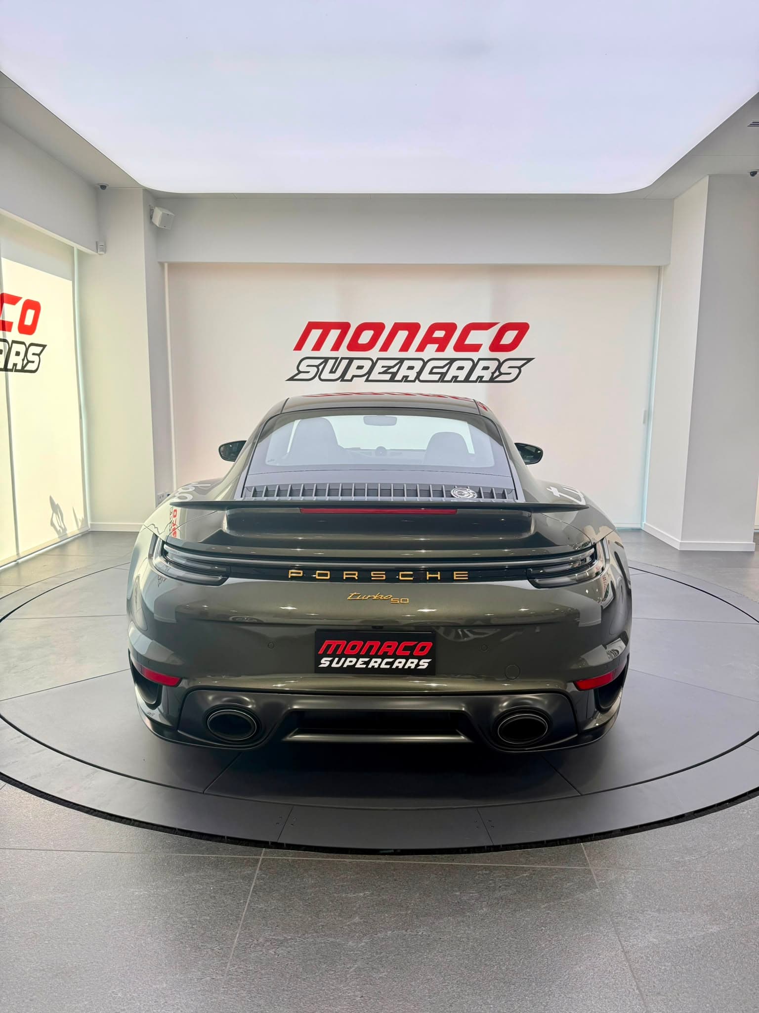 Arrière PORSCHE 911 TURBO 50E ANNIVERSAIRE