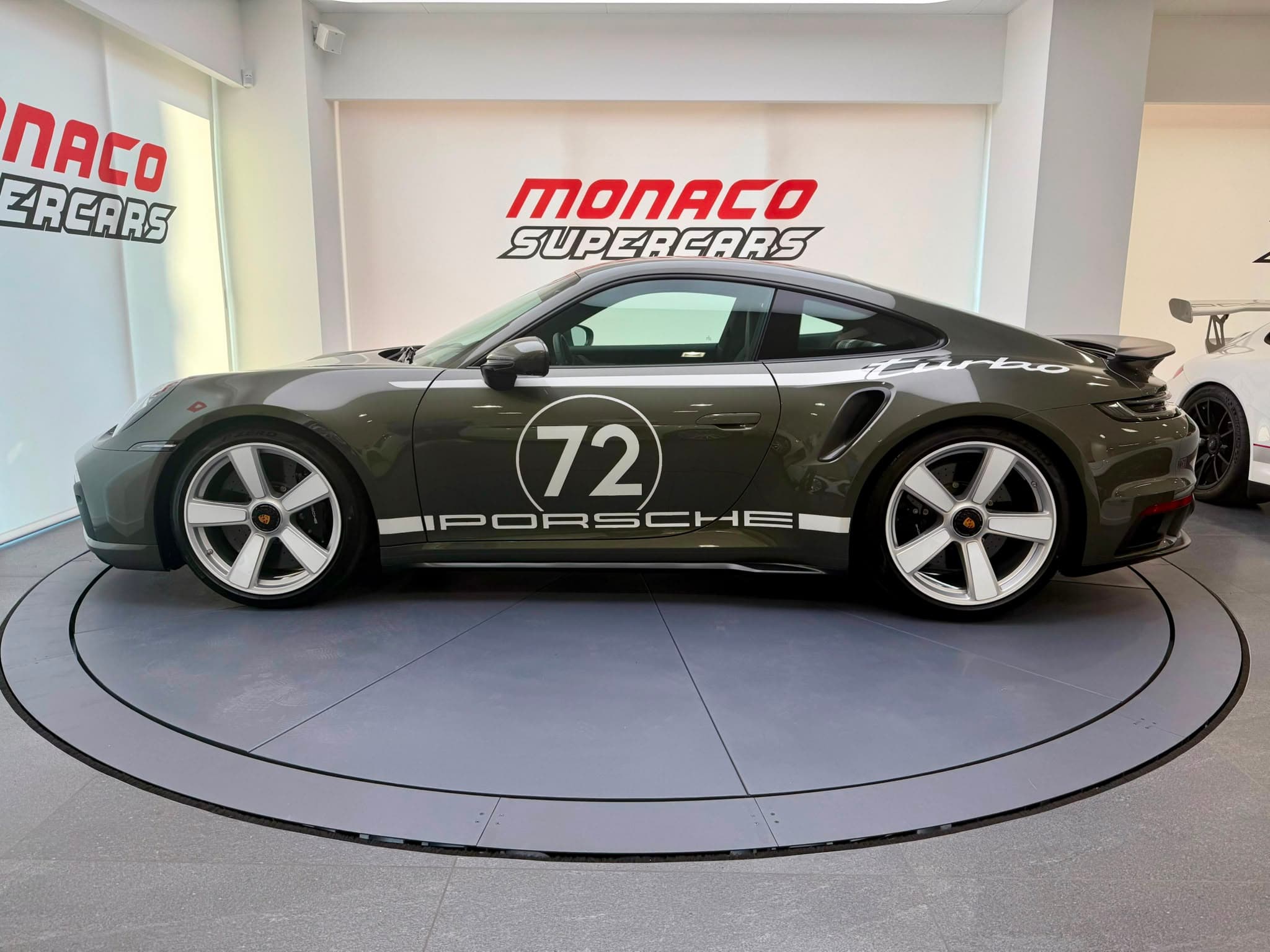 PROFIL 3/4 AVANT PORSCHE 911 TURBO 50E ANNIVERSAIRE